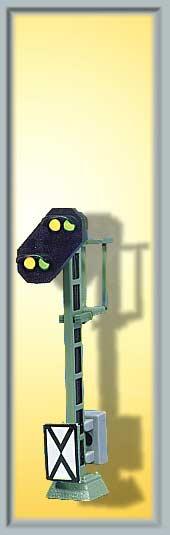 Colour Light Distant Signal<br /><a href='images/pictures/Viessmann/4910.jpg' target='_blank'>Full size image</a>